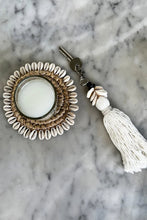 Load image into Gallery viewer, THE COWRIE TASSEL KEYCHAIN - WHITE