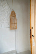 Load image into Gallery viewer, THE FISH TRAP PENDANT NATURAL M