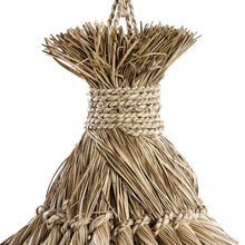 Load image into Gallery viewer, THE GUAGUA PENDANT NATURAL L
