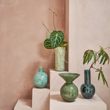 Load image into Gallery viewer, VASE LUNAR