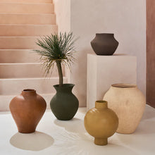 Load image into Gallery viewer, DECORATIVE POT OLLA