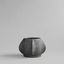 Load image into Gallery viewer, ARKET PLANT POT MINI - DARK GREY