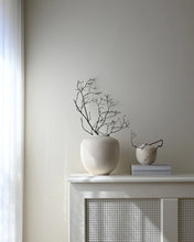 Load image into Gallery viewer, SUNAO VASE, MEDIO - BIRCH