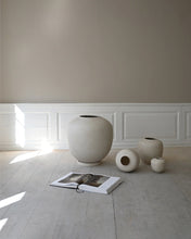 Load image into Gallery viewer, SUNAO VASE, PETIT - BIRCH