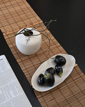 Load image into Gallery viewer, SUNAO VASE, PETIT - BIRCH
