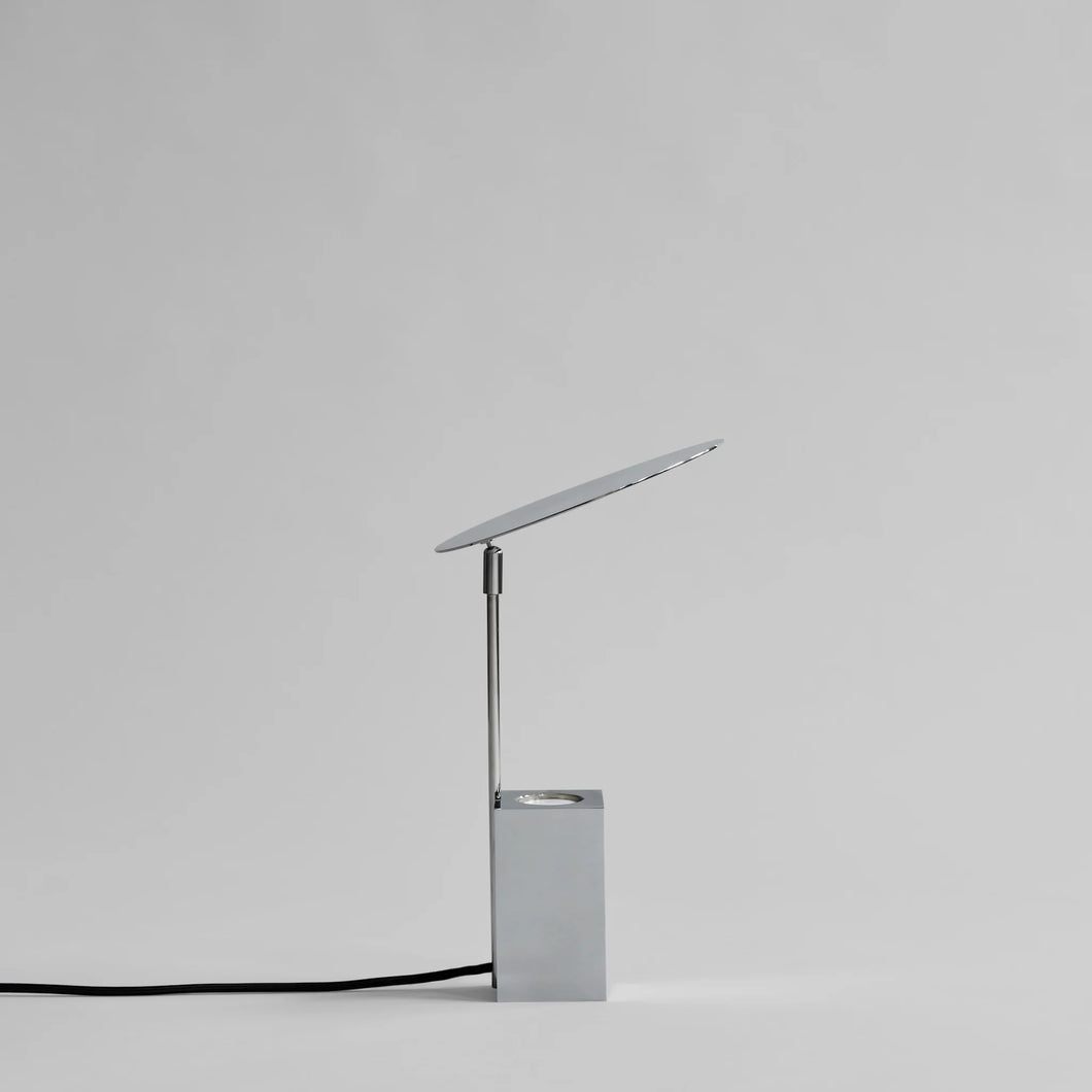REFLECT TABLE LAMP - CHROME