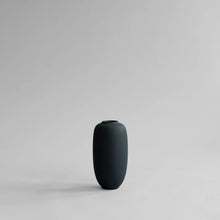 Load image into Gallery viewer, SUNAO VASE SLIM, MINI- BLACK