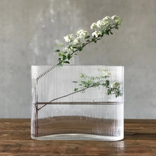 Load image into Gallery viewer, MIST VASE WIDE CLEAR