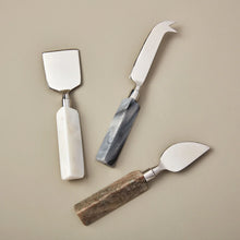 Load image into Gallery viewer, GEOMETRIC MARBLE TRIANGULAR CHEESE SET