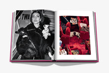 Load image into Gallery viewer, CHIC DOGS