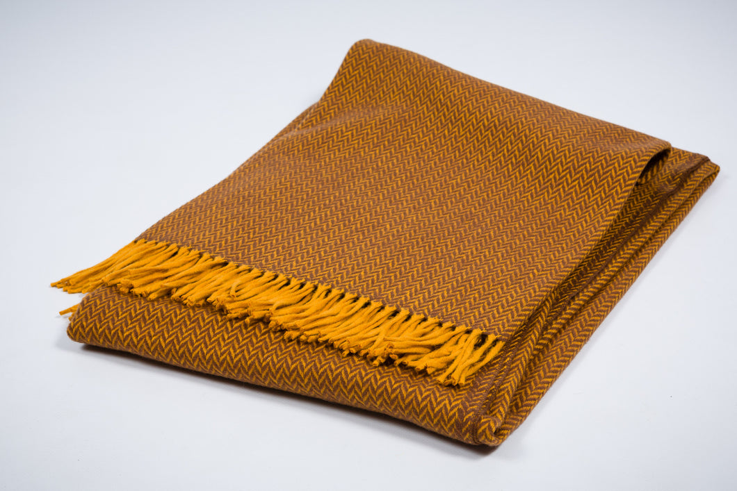 AUSTRALIA THROW E-23