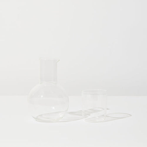 BELLY CARAFE  + CUP SET IN CLEAR