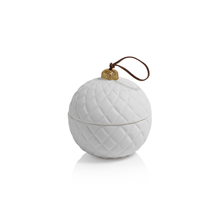 Load image into Gallery viewer, SCENTED WHITE PORCELAIN ORNAMENT CANDLE WITH GREEN WAX - SOLID