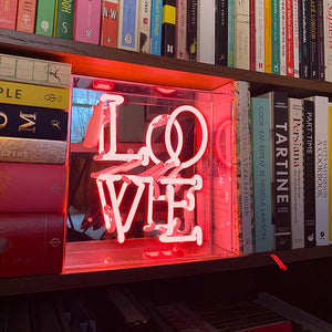 ACRYLIC BOX NEON - LOVE