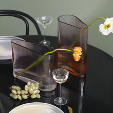 Load image into Gallery viewer, MIST VASE SHORT DUSTY ROSE