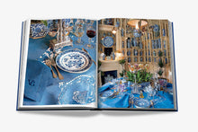 Load image into Gallery viewer, VALENTINO: AT THE EMPEROR&#39;S TABLE