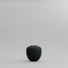 Load image into Gallery viewer, SUNAO VASE, MINI - BLACK