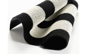 BOLD STRIPE SHAG MATS; SILVER BLACK; 24""X36"