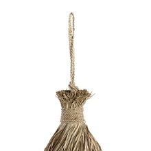 Load image into Gallery viewer, THE GUAGUA PENDANT NATURAL M