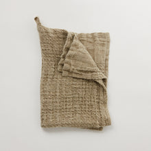 Load image into Gallery viewer, HUDSON TOWEL IN 100% LINEN