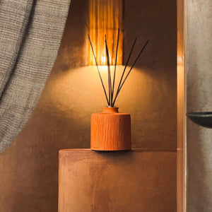 DIFFUSEUR CERAMIQUE STRIEE TERRACOTA 3L/ AMBER MANDARINE
